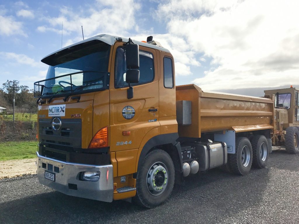 Fissenden Bros Hino 2844