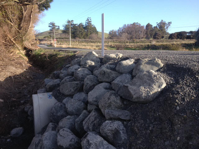 Road culvert construction